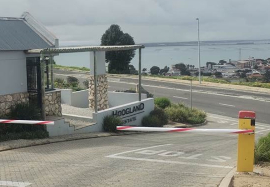  Bedroom Property for Sale in Hoogland Western Cape
